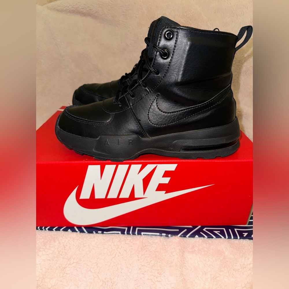 Nike Air Max Goaterra 2.0, Youth size 6.5 (women’s 8.5), color Black/Black